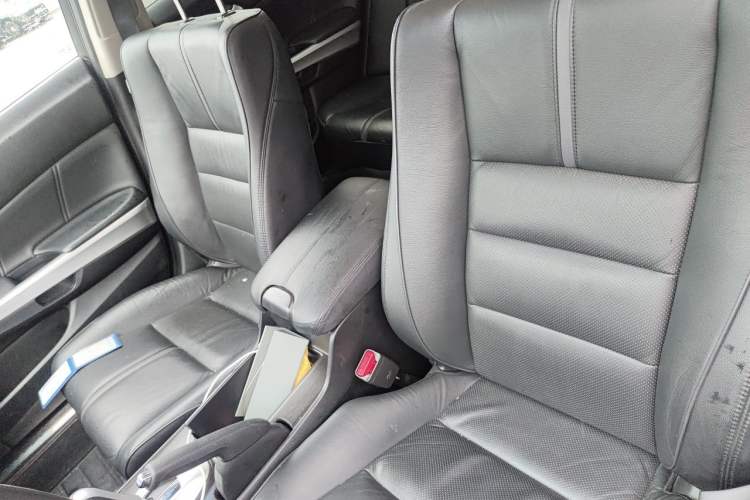 Used Honda Crosstour 2014 2.4L Luxury Edition Left Front Seat