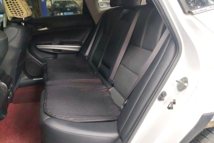 Used Honda Crosstour 2014 2.4L Luxury Edition Left Rear Seat