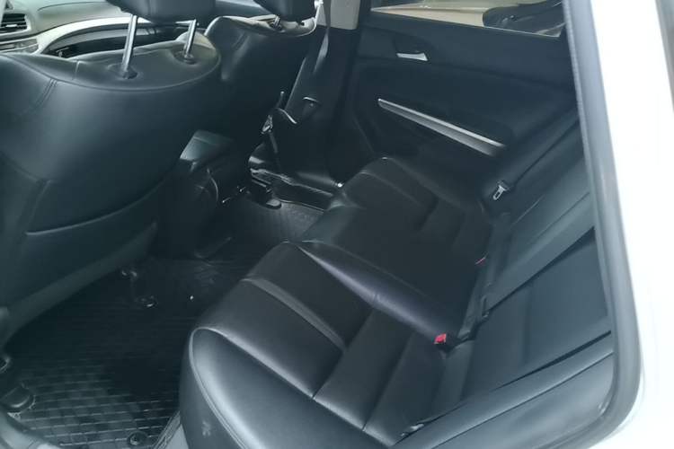 Used Honda Crosstour 2014 2.4L Luxury Edition Left Rear Seat