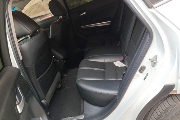 Used Honda Crosstour 2014 2.4L Luxury Edition Left Rear Seat