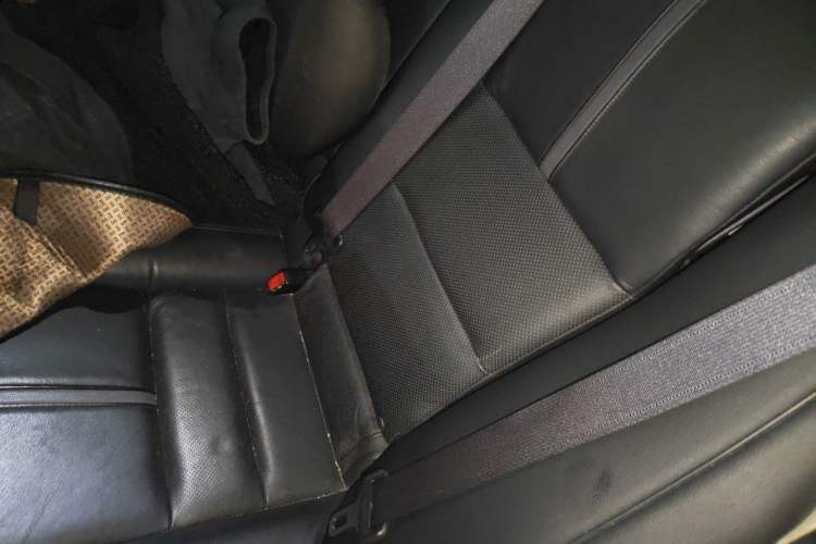 Used Honda Crosstour 2014 2.4L Luxury Edition Left Rear Seat
