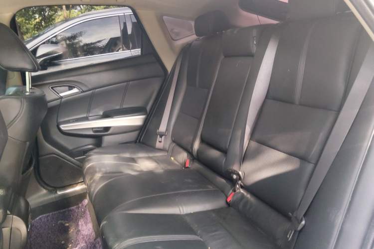 Used Honda Crosstour 2014 2.4L Luxury Edition Left Rear Seat