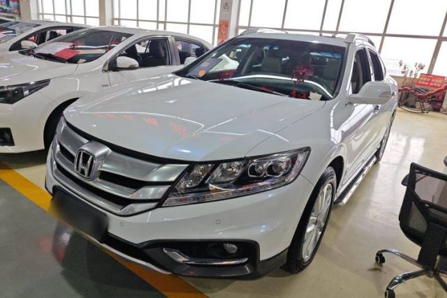 Used Honda Crosstour 2014 2.4L Luxury Edition