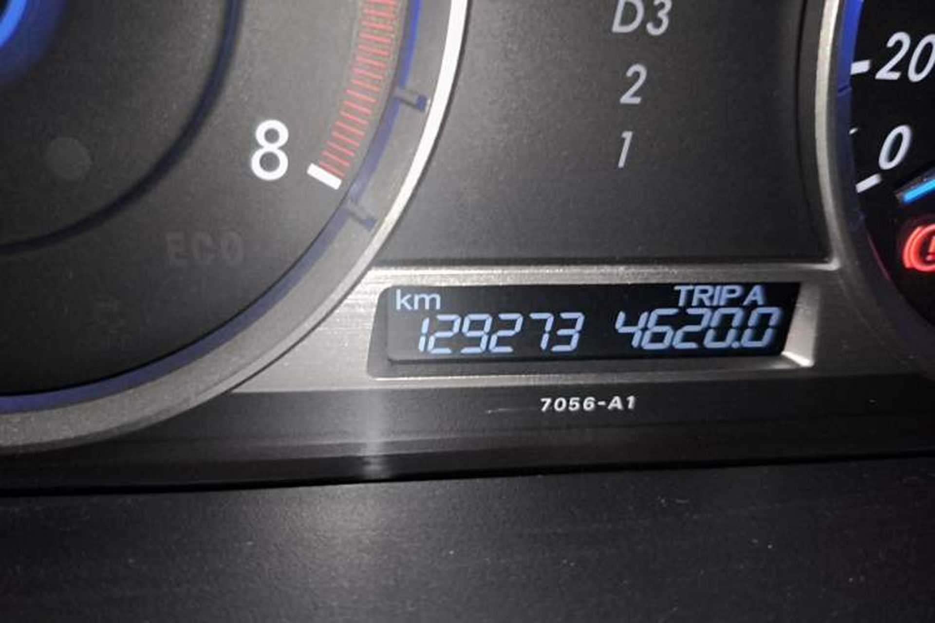 Used Honda Crosstour 2014 2.4L Luxury Edition Odometer Close Up