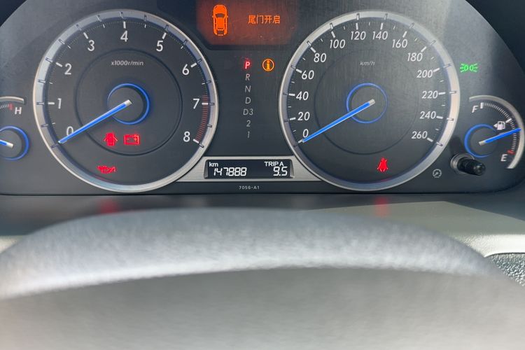 Used Honda Crosstour 2014 2.4L Luxury Edition Odometer Close Up
