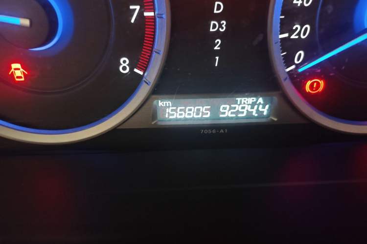 Used Honda Crosstour 2014 2.4L Luxury Edition Odometer Close Up