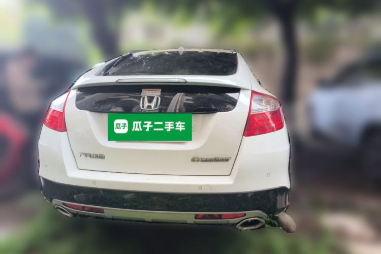 Used Honda Crosstour 2014 3.0L AWD Prestige Edition Rear