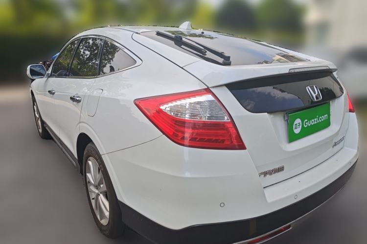Used Honda Crosstour 2014 2.4L Luxury Edition Rear Left 45 Deg