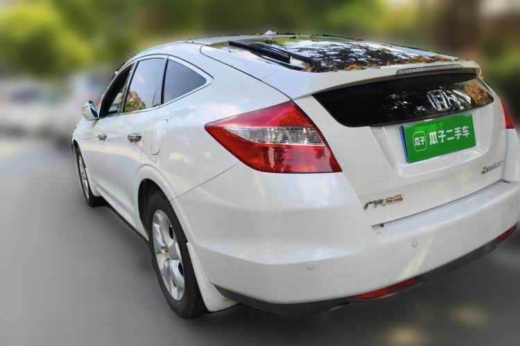 Used Honda Crosstour 2014 2.4L Luxury Edition Rear Left 45 Deg
