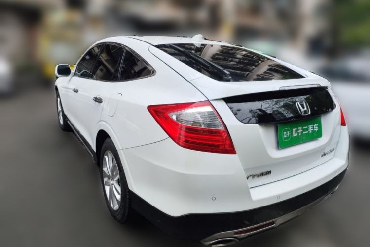 Used Honda Crosstour 2014 2.4L Luxury Edition Rear Left 45 Deg