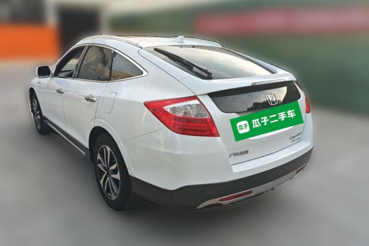 Used Honda Crosstour 2014 3.0L AWD Prestige Edition Rear Left 45 Deg