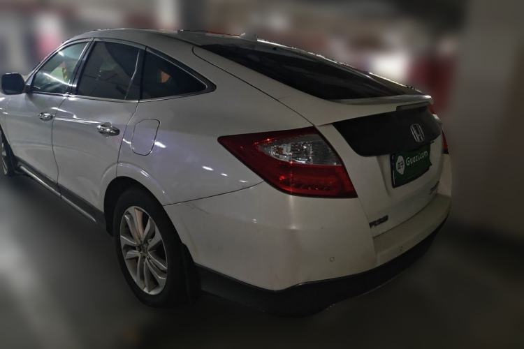 Used Honda Crosstour 2014 2.4L Luxury Edition Rear Left 45 Deg
