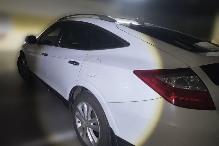 Used Honda Crosstour 2014 2.4L Luxury Edition Rear Left 45 Deg
