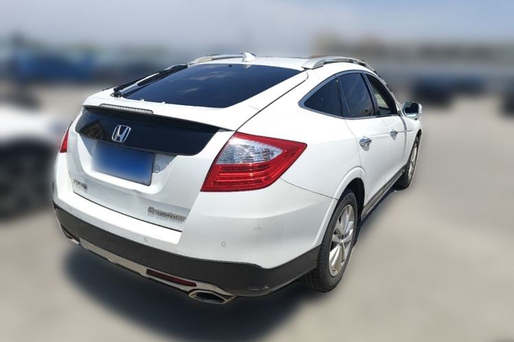 Used Honda Crosstour 2014 2.4L Luxury Edition Rear Right 45 Deg