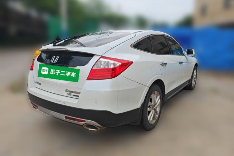 Used Honda Crosstour 2014 2.4L Luxury Edition Rear Right 45 Deg