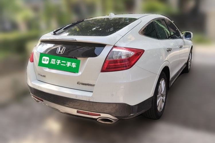 Used Honda Crosstour 2014 2.4L Luxury Edition Rear Right 45 Deg
