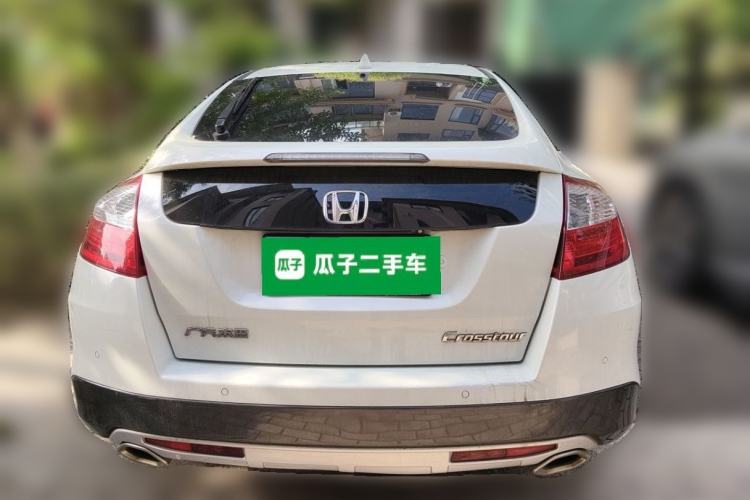 Used Honda Crosstour 2014 2.4L Luxury Edition Rear