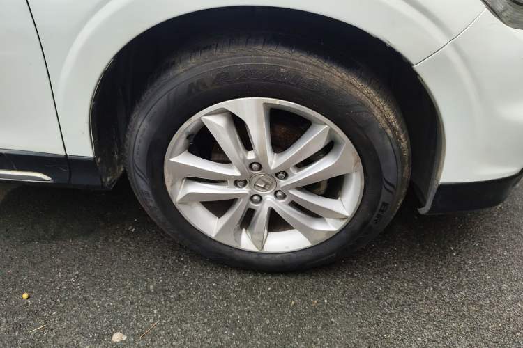 Used Honda Crosstour 2014 2.4L Luxury Edition Right Front Wheel Hub