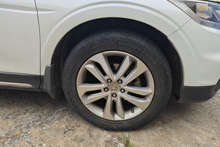 Used Honda Crosstour 2014 2.4L Luxury Edition Right Front Wheel Hub