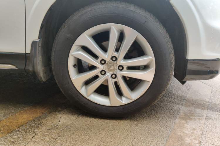 Used Honda Crosstour 2014 2.4L Luxury Edition Right Front Wheel Hub