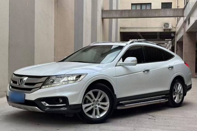 Used Honda Crosstour 2014 2.4L Luxury Edition