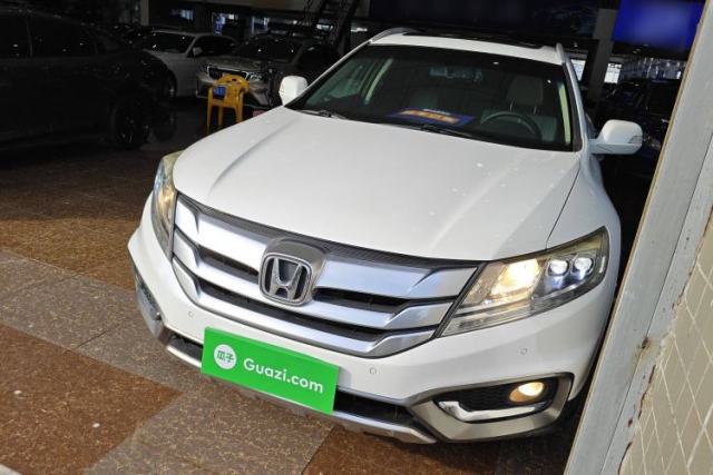 Used Honda Crosstour 2014 2.4L Luxury Edition