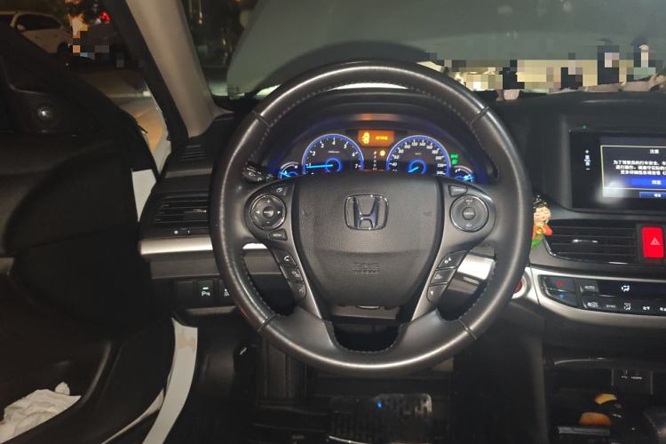 Used Honda Crosstour 2014 2.4L Luxury Navigation Edition Steering Wheel