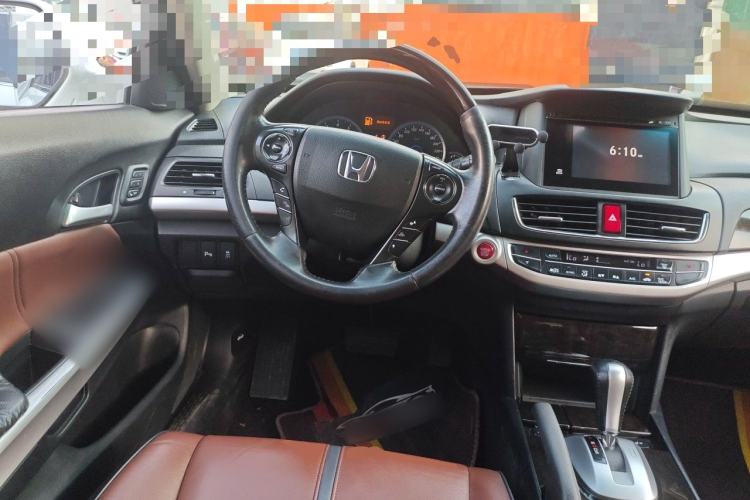 Used Honda Crosstour 2014 3.0L AWD Prestige Edition Steering Wheel