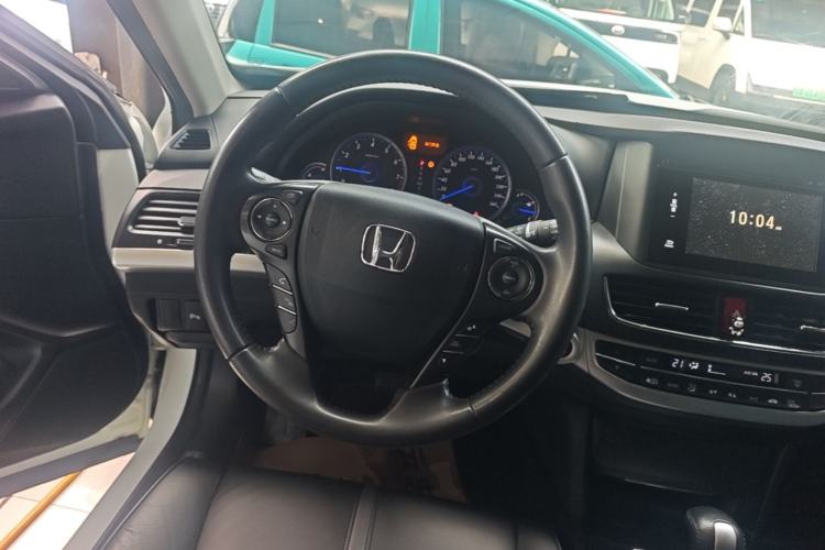 Used Honda Crosstour 2014 2.4L Luxury Edition Steering Wheel
