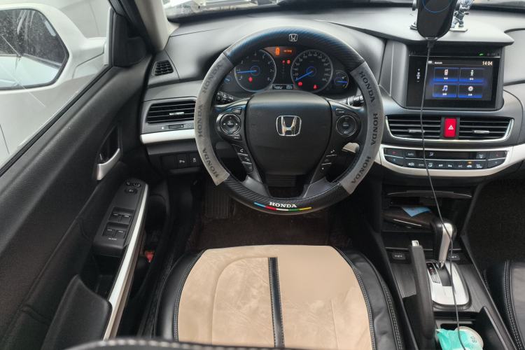 Used Honda Crosstour 2014 2.4L Luxury Edition Steering Wheel