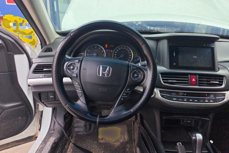 Used Honda Crosstour 2014 2.4L Luxury Edition Steering Wheel