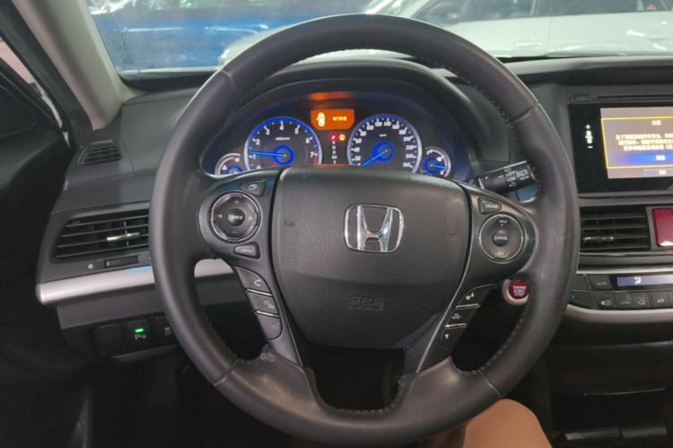Used Honda Crosstour 2014 2.4L Luxury Edition Steering Wheel