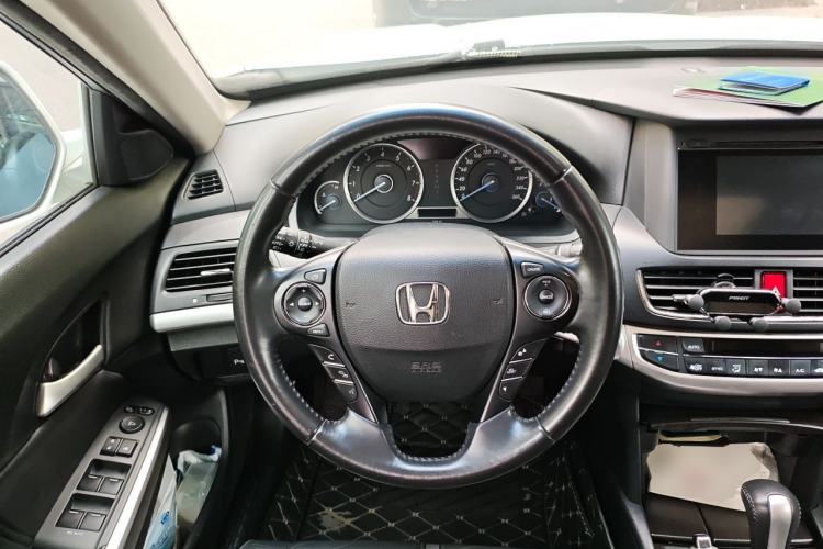 Used Honda Crosstour 2014 2.4L Luxury Edition Steering Wheel