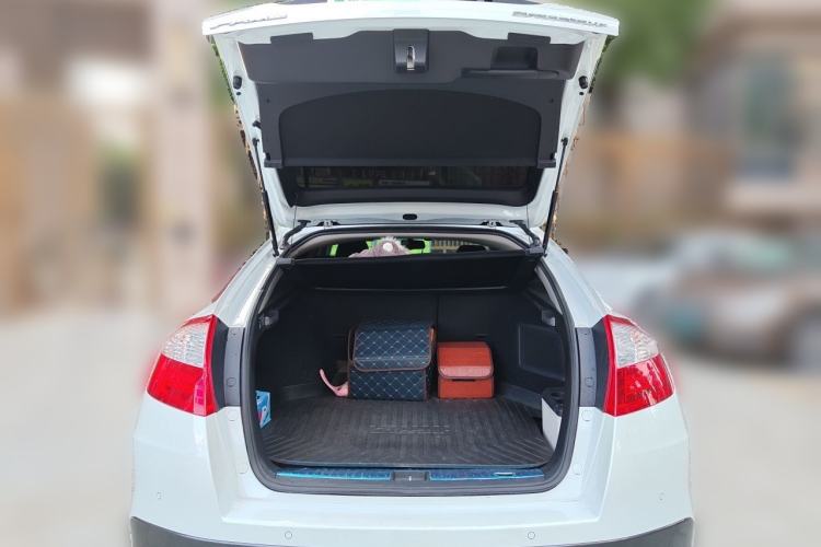 Used Honda Crosstour 2014 2.4L Luxury Edition Trunk