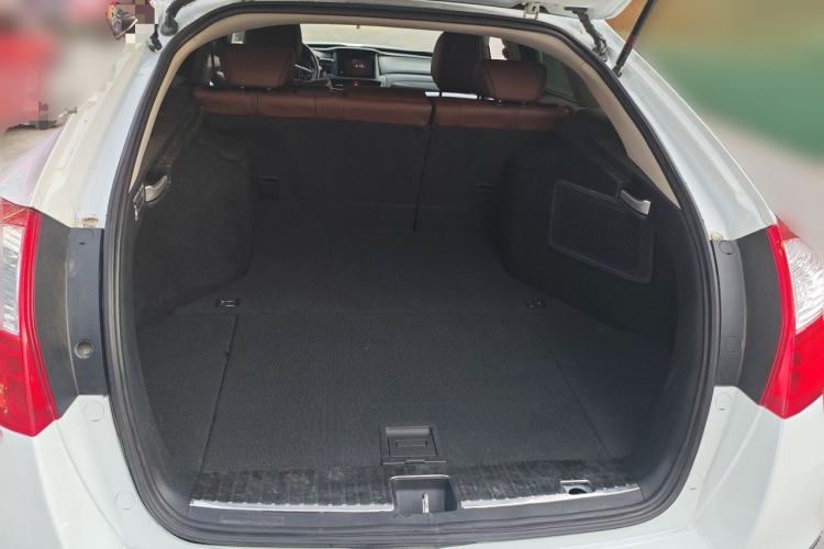 Used Honda Crosstour 2014 3.0L AWD Prestige Edition Trunk