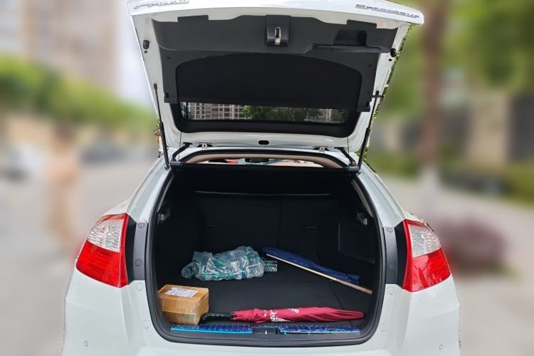 Used Honda Crosstour 2014 2.4L Luxury Edition Trunk