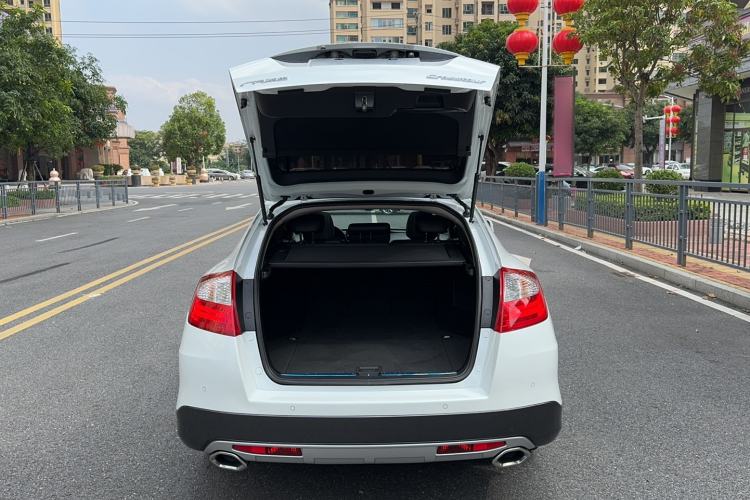 Used Honda Crosstour 2014 2.4L Luxury Edition Trunk