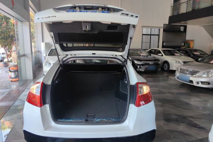 Used Honda Crosstour 2014 2.4L Luxury Edition Trunk
