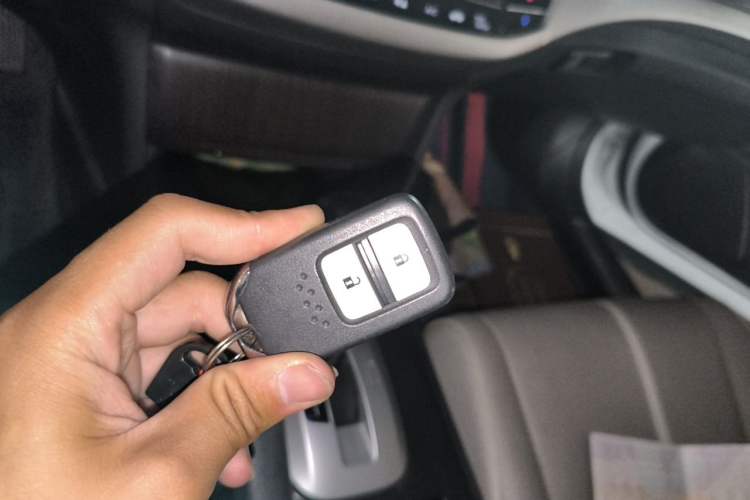 Used Honda Crosstour 2014 2.4L Luxury Edition Vehicle Key