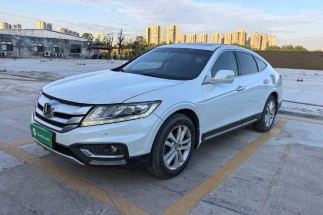 Used Honda Crosstour 2014 2.4L Luxury Edition