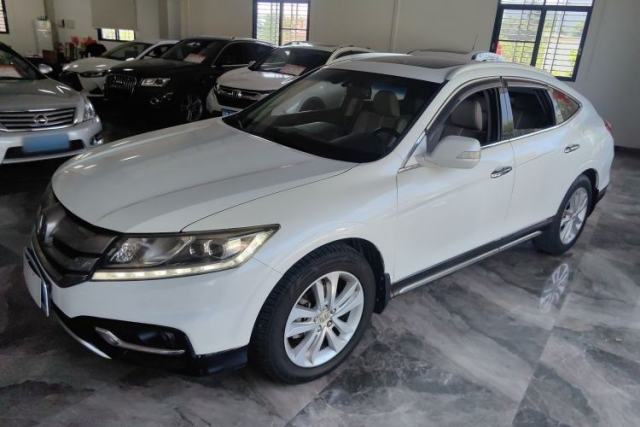 Used Honda Crosstour 2014 2.4L Luxury Edition