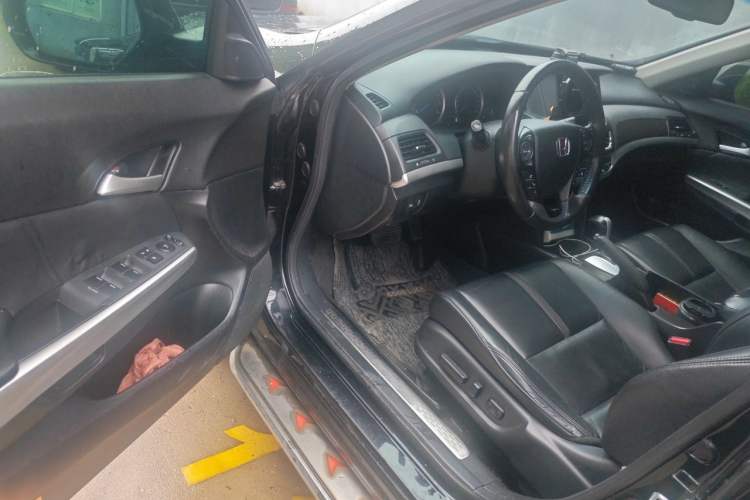 Used Honda Crosstour 2016 2.4L Luxury Edition Driver Seat