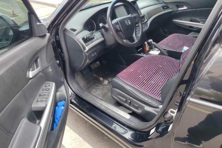 Used Honda Crosstour 2016 2.4L Luxury Edition Driver Seat