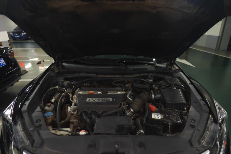 Used Honda Crosstour 2016 2.4L Luxury Edition Engine Bay