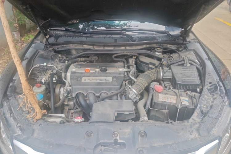 Used Honda Crosstour 2016 2.4L Luxury Edition Engine Bay