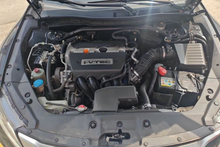 Used Honda Crosstour 2016 2.4L Luxury Edition Engine Bay