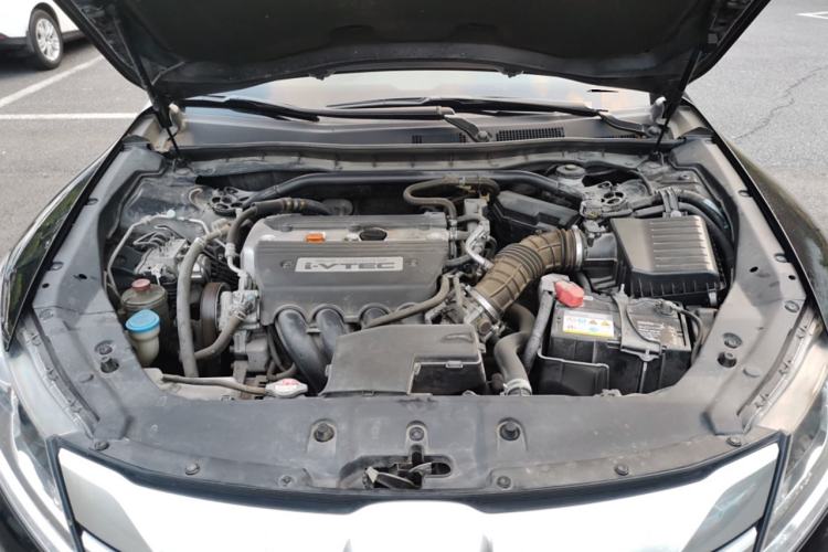 Used Honda Crosstour 2016 2.4L Luxury Edition Engine Bay