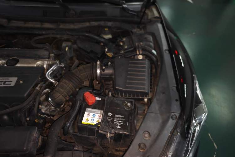 Used Honda Crosstour 2016 2.4L Luxury Edition Engine Bay Left
