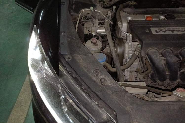 Used Honda Crosstour 2016 2.4L Luxury Edition Engine Bay Right