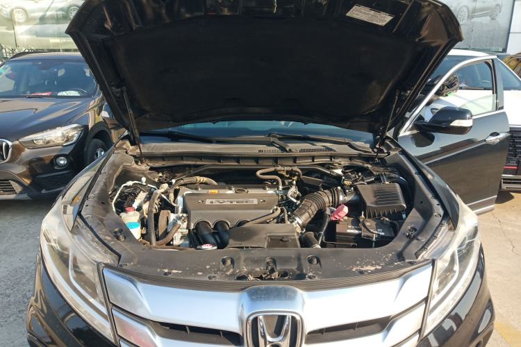 Used Honda Crosstour 2016 2.4L Luxury Edition Engine Bay